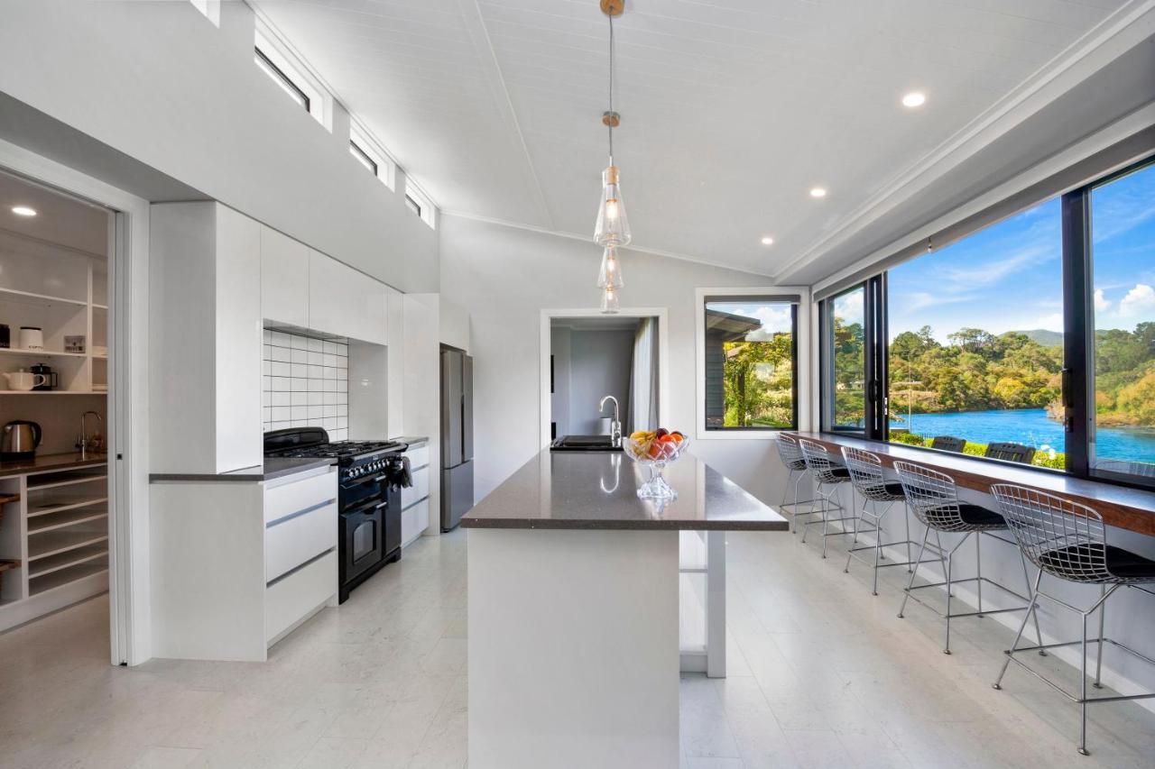 Holiday home River View Retreat - Taupo